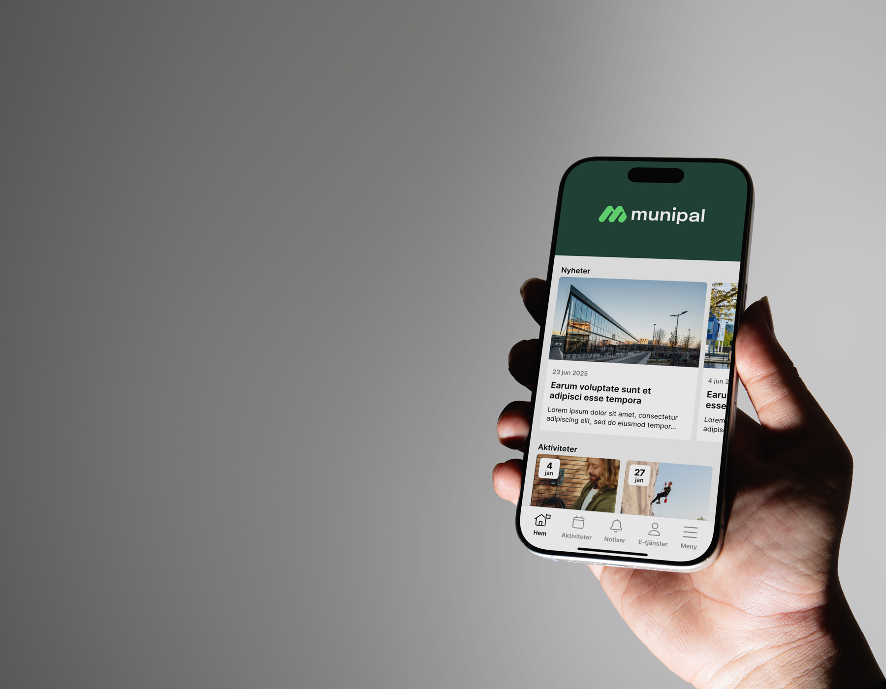 Applösningen Munipal och kommunappen fd avfallsappen i en hand